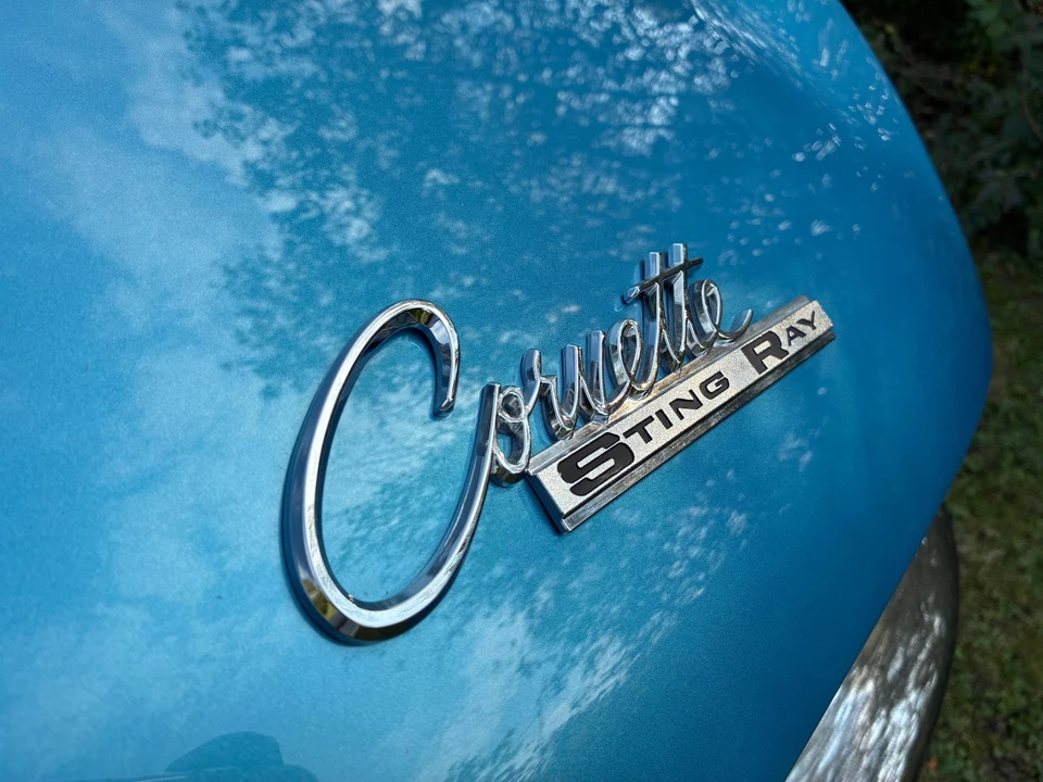 1965 Chevrolet Corvette C2 - Image 17 of 21