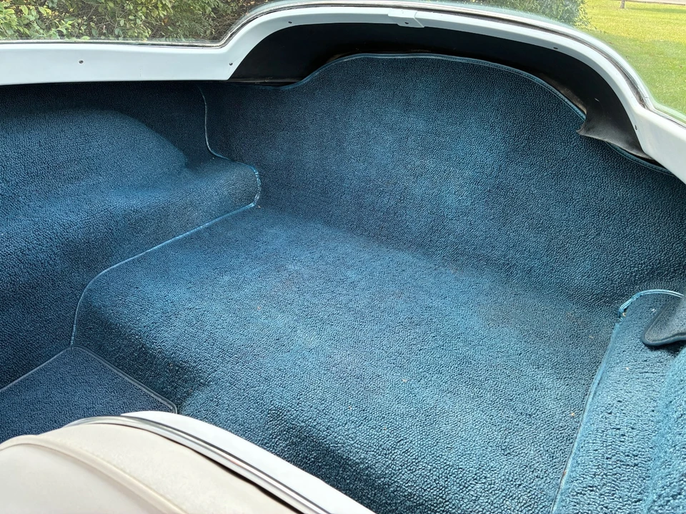 1965 Chevrolet Corvette C2 - Image 16 of 21