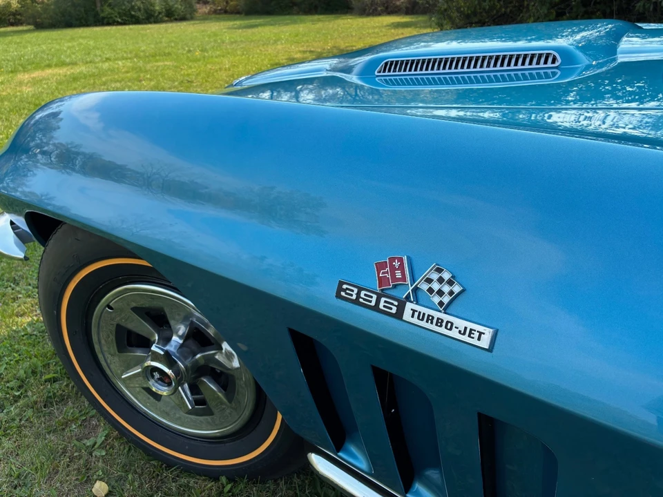 1965 Chevrolet Corvette C2 - Image 10 of 21