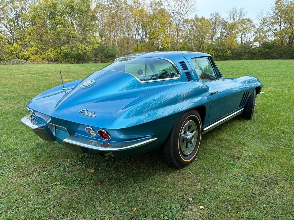 1965 Chevrolet Corvette C2 - Image 5 of 21