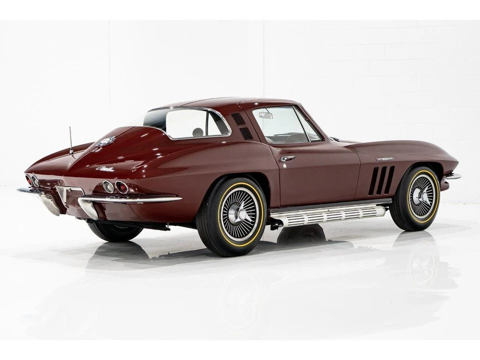 1965 Chevrolet Corvette C2 - Image 22 of 31