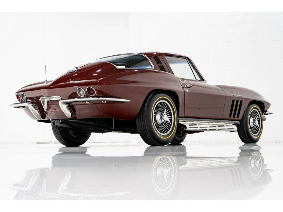 1965 Chevrolet Corvette C2 - Image 26 of 31