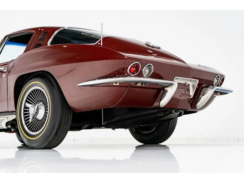 1965 Chevrolet Corvette C2 - Image 28 of 31