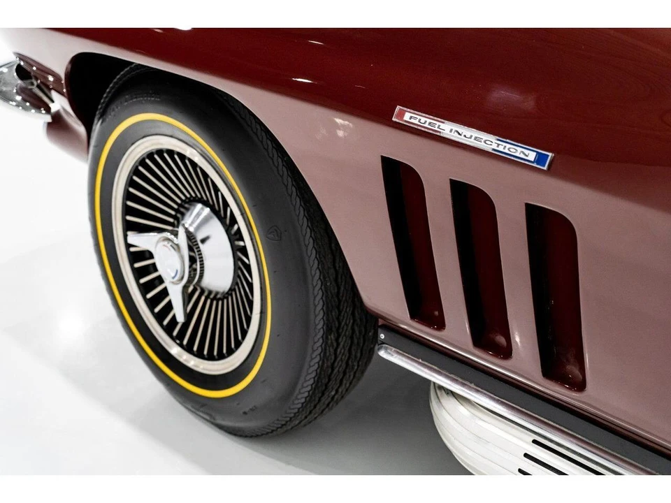 1965 Chevrolet Corvette C2 - Image 4 of 31