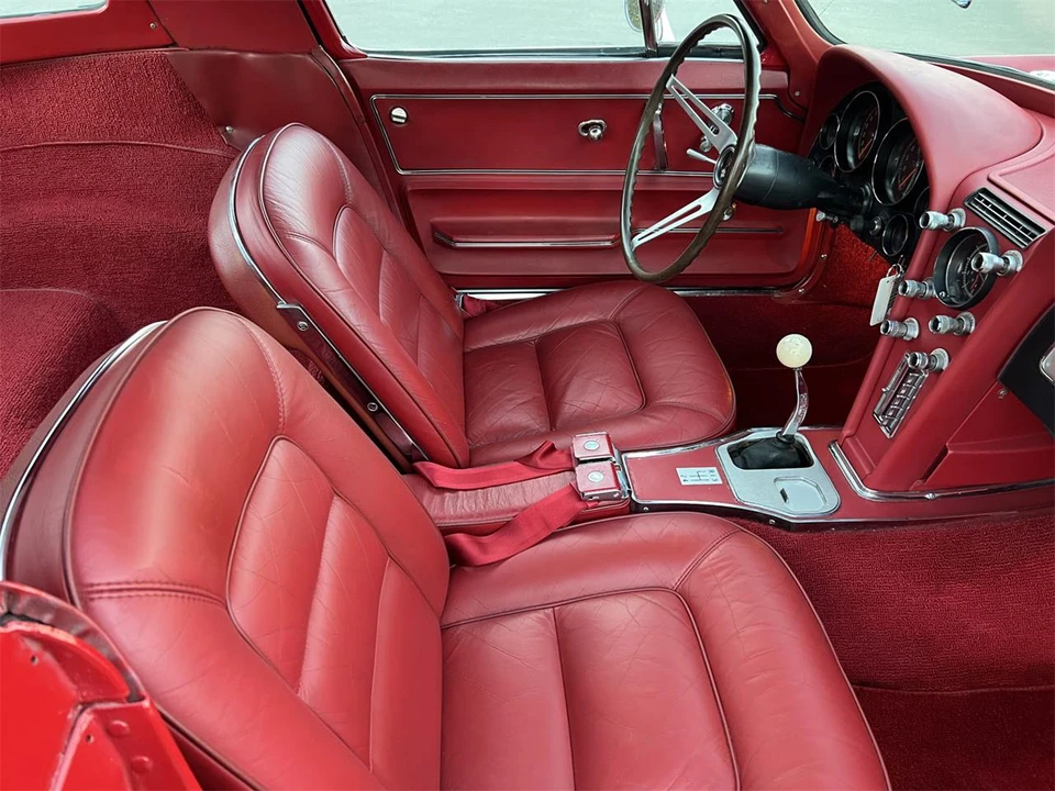 1965 Chevrolet Corvette C2 - Image 3 of 4