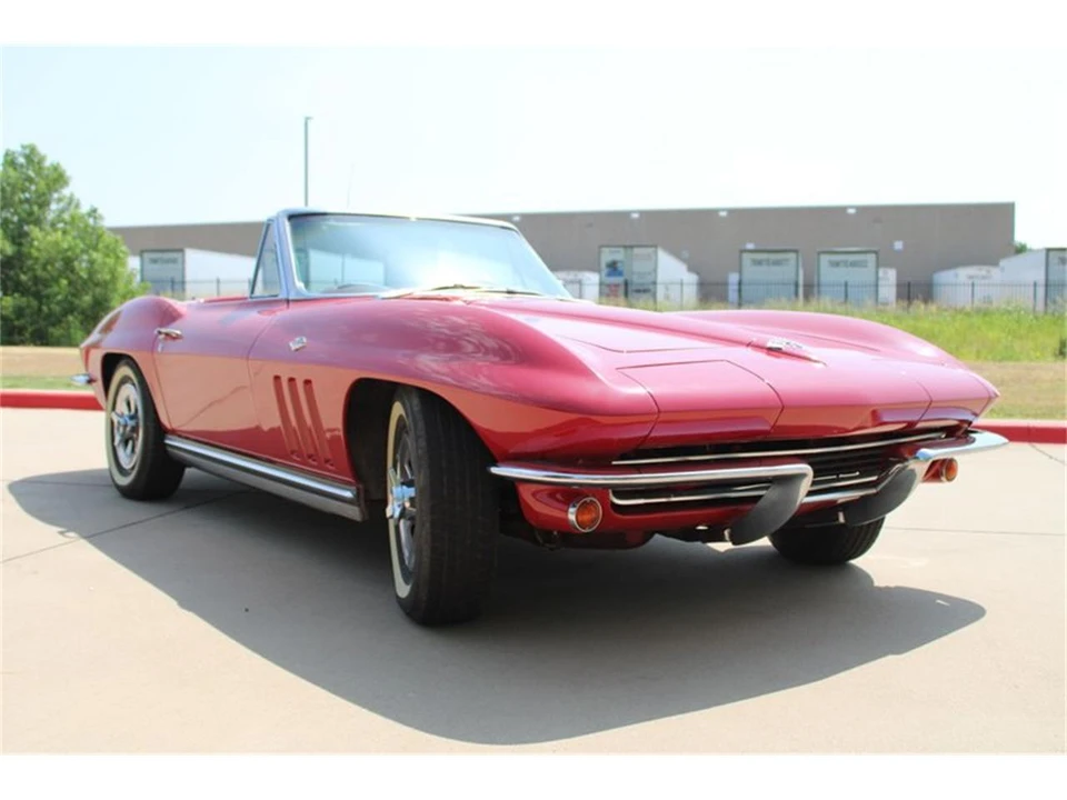 1965 Chevrolet Corvette C2 - Image 21 of 31