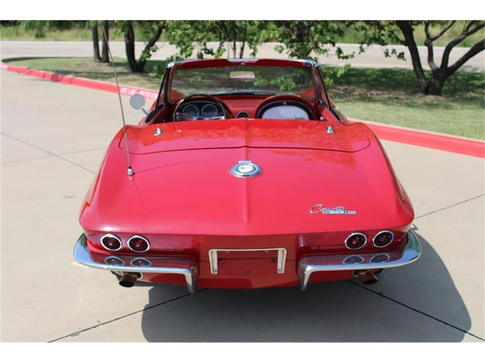 1965 Chevrolet Corvette C2 - Image 11 of 31