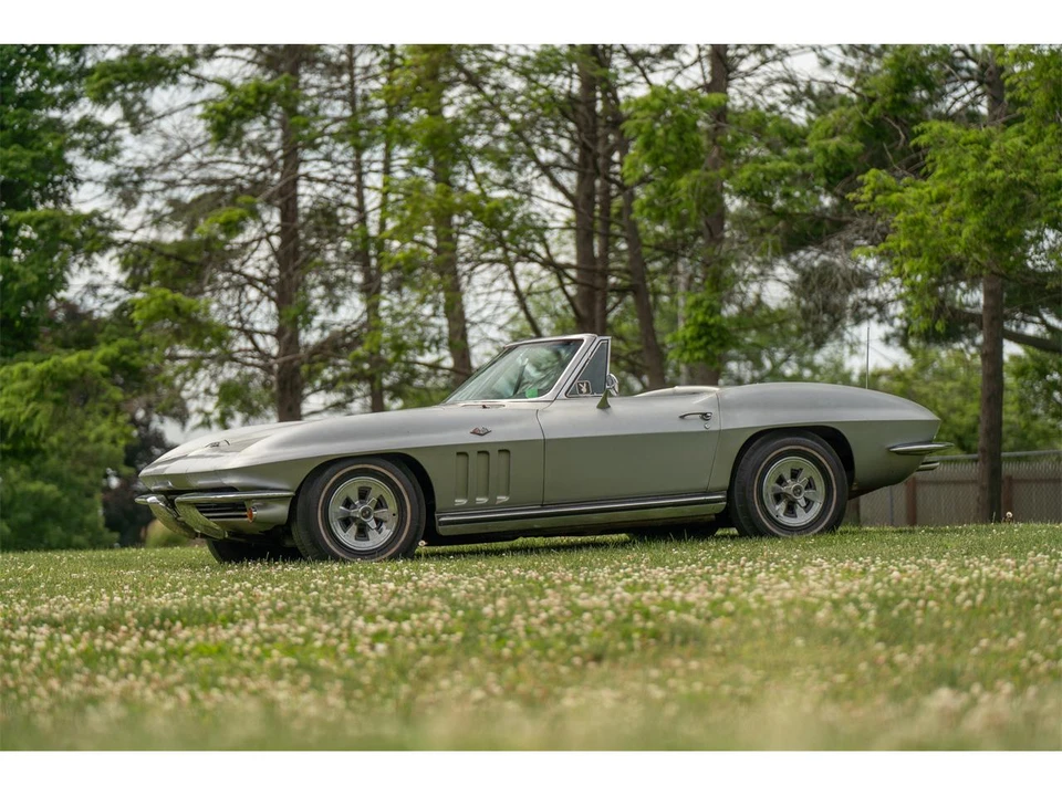 1965 Chevrolet Corvette C2 - Image 3 of 18