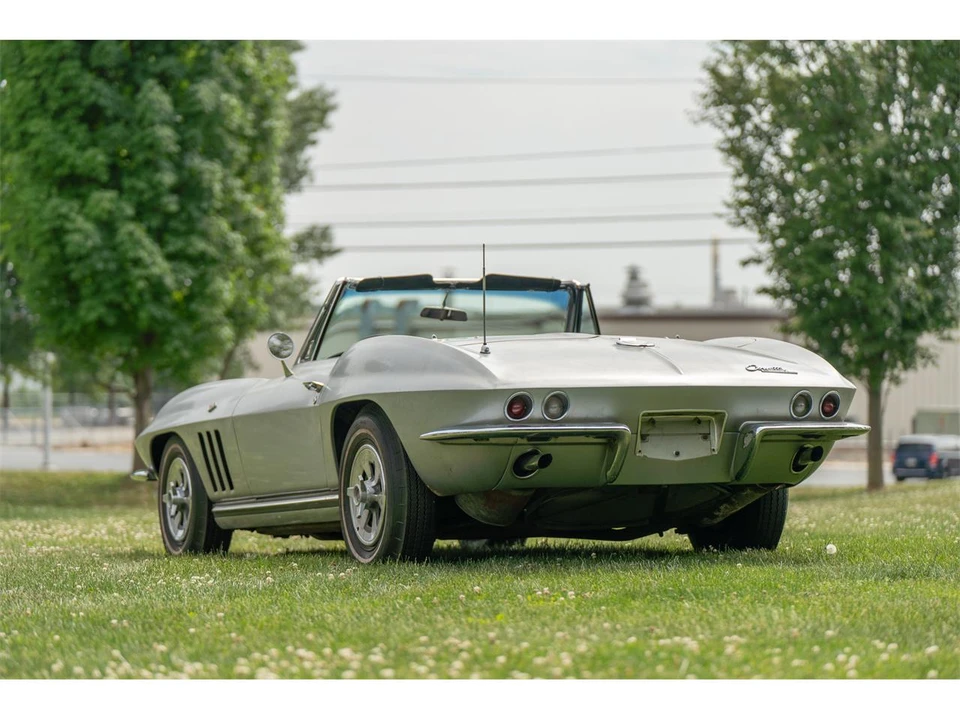 1965 Chevrolet Corvette C2 - Image 5 of 18