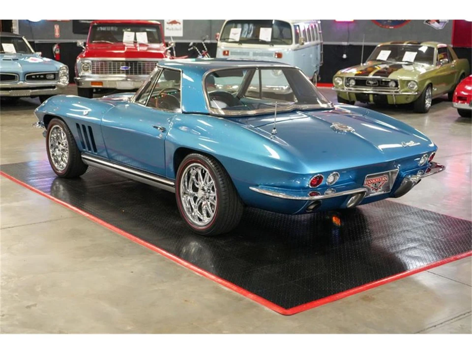 1965 Chevrolet Corvette C2 - Image 12 of 31