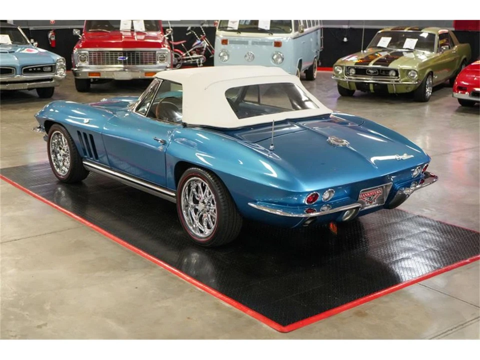 1965 Chevrolet Corvette C2 - Image 28 of 31