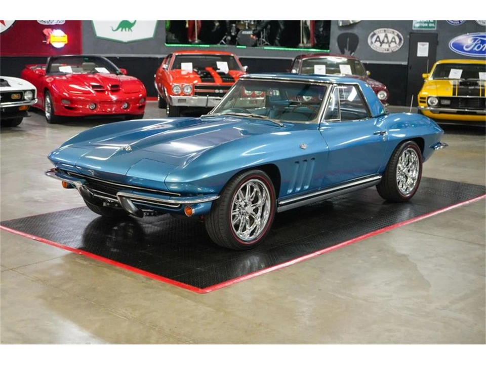 1965 Chevrolet Corvette C2 - Image 10 of 31