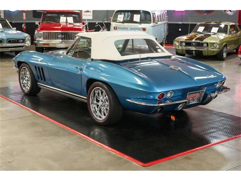 1965 Chevrolet Corvette C2 - Image 20 of 31