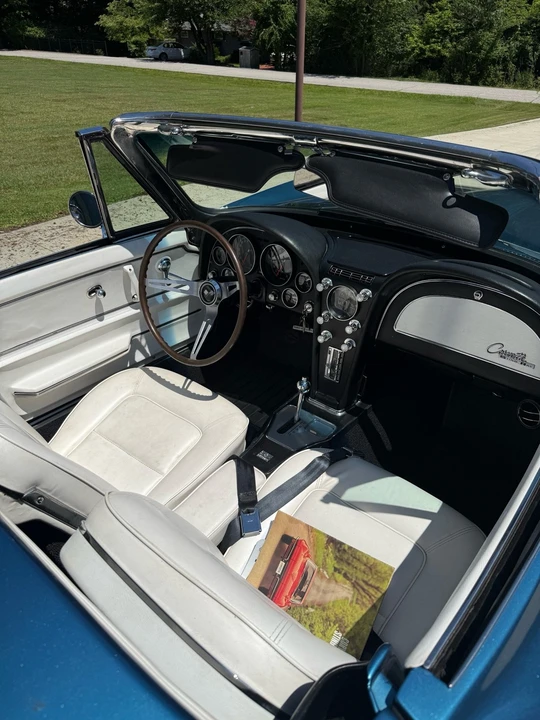 1965 Chevrolet Corvette C2 - Image 27 of 31