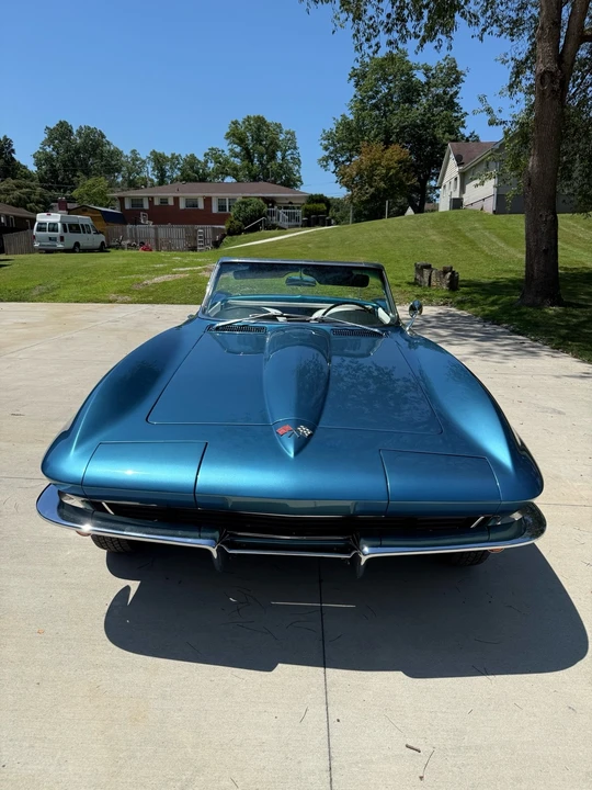 1965 Chevrolet Corvette C2 - Image 8 of 31