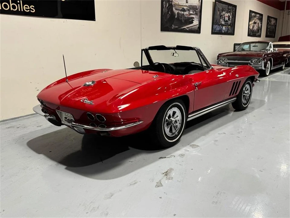 1965 Chevrolet Corvette C2 - Image 4 of 31