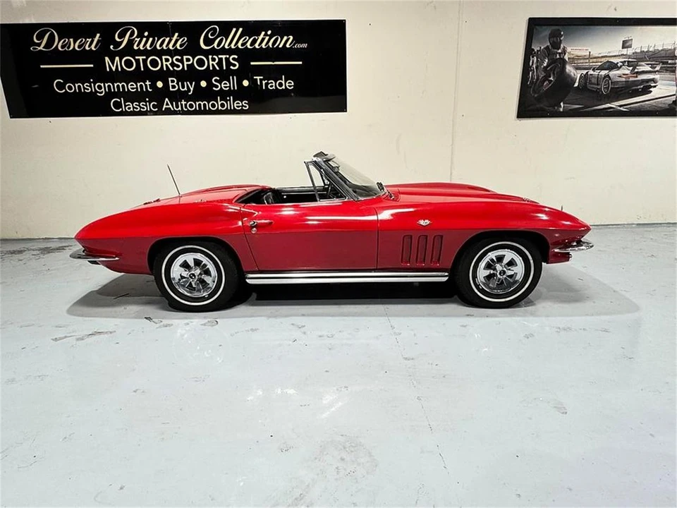1965 Chevrolet Corvette C2 - Image 30 of 31
