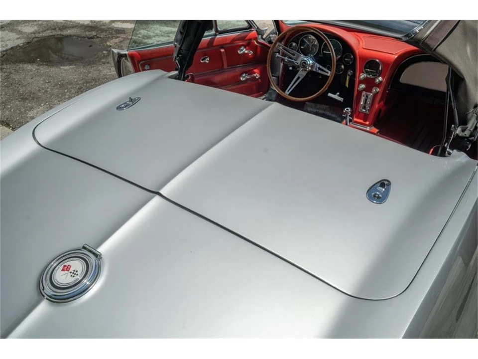 1965 Chevrolet Corvette C2 - Image 12 of 31