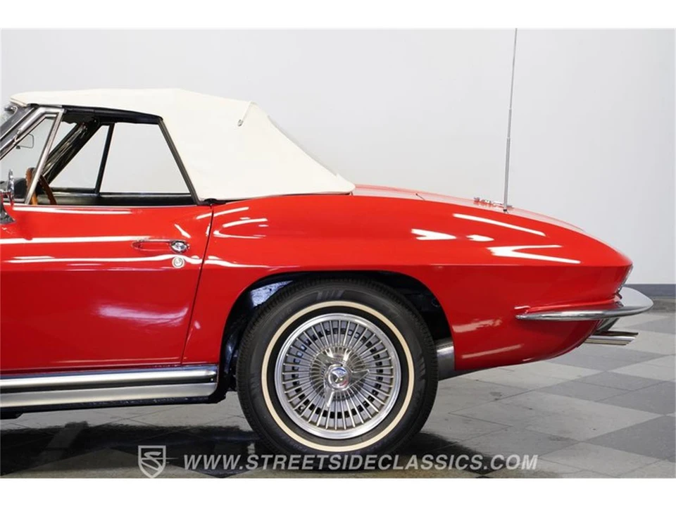 1965 Chevrolet Corvette C2 - Image 23 of 31