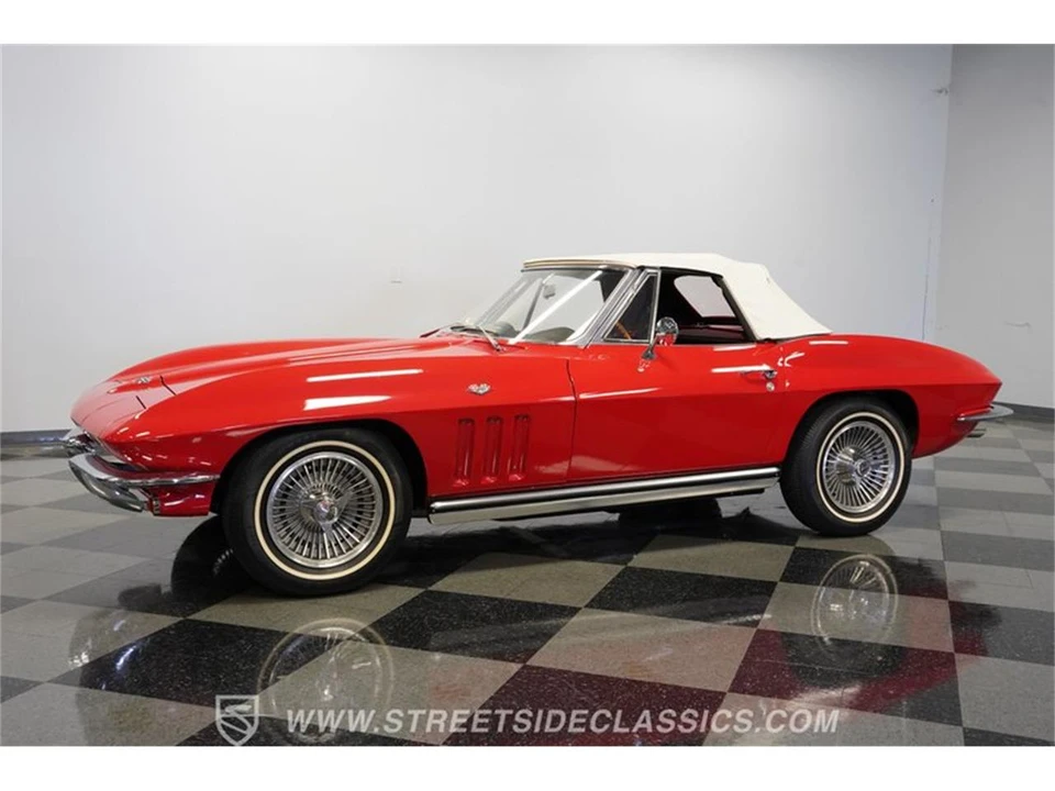 1965 Chevrolet Corvette C2 - Image 5 of 31
