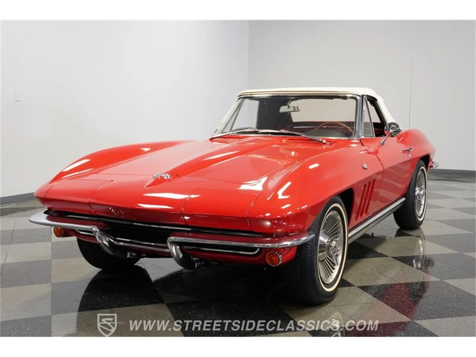 1965 Chevrolet Corvette C2 - Image 17 of 31