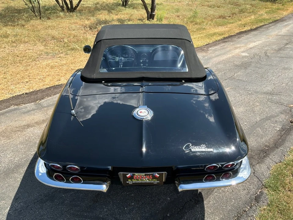 1965 Chevrolet Corvette C2 - Image 4 of 31