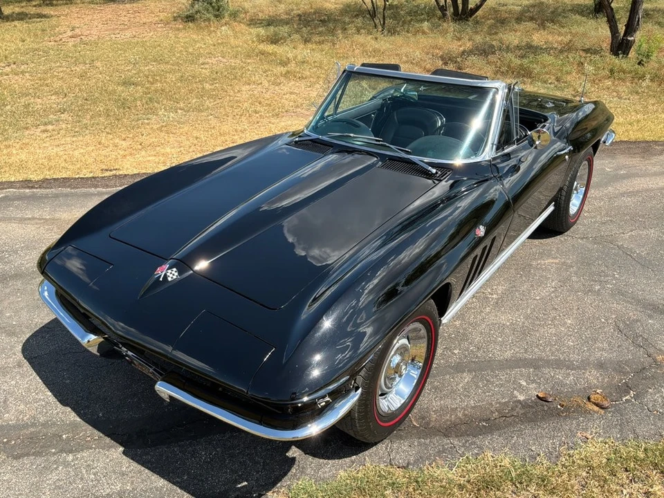 1965 Chevrolet Corvette C2 - Image 12 of 31