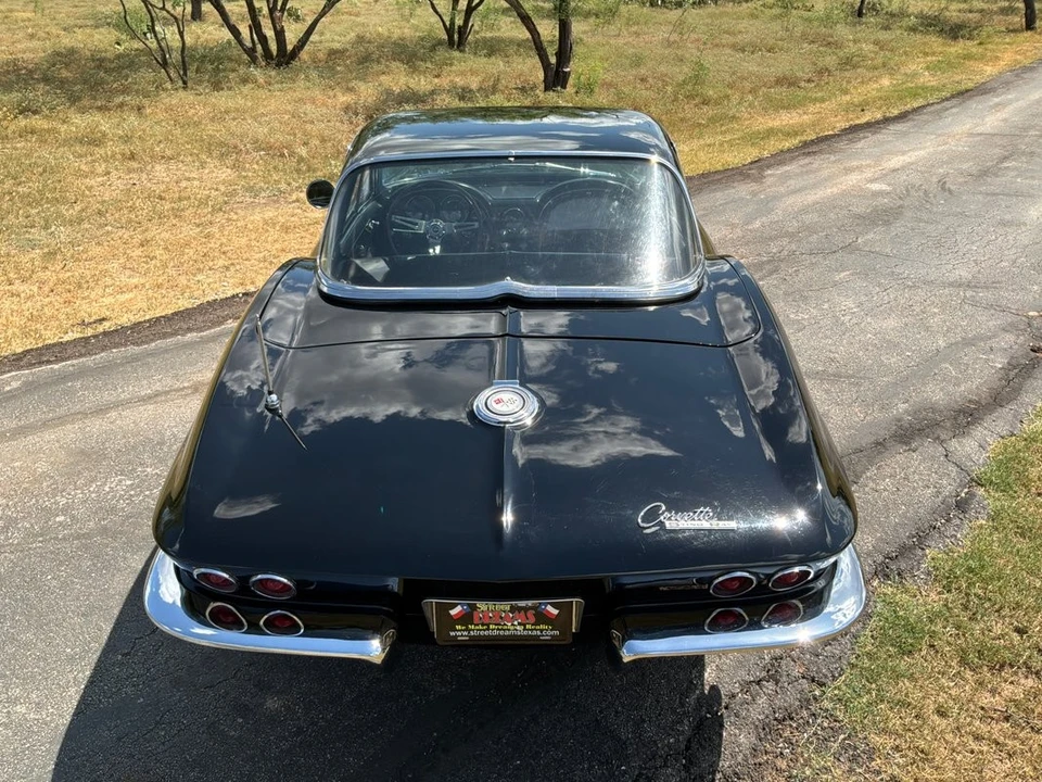 1965 Chevrolet Corvette C2 - Image 5 of 31