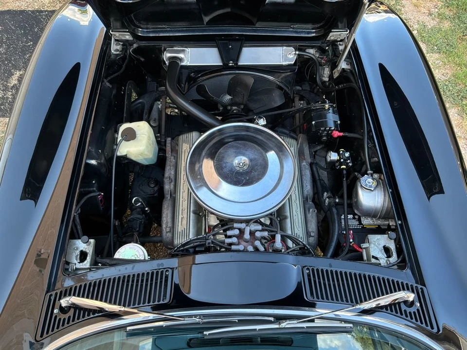 1965 Chevrolet Corvette C2 - Image 8 of 31