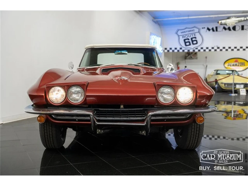 1965 Chevrolet Corvette C2 - Image 6 of 31