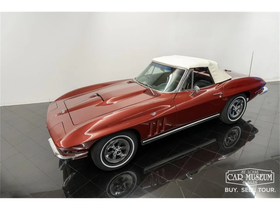 1965 Chevrolet Corvette C2 - Image 11 of 31