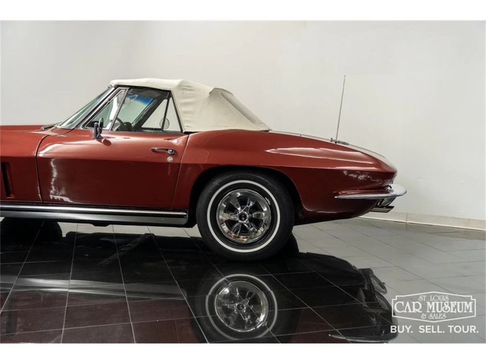 1965 Chevrolet Corvette C2 - Image 14 of 31