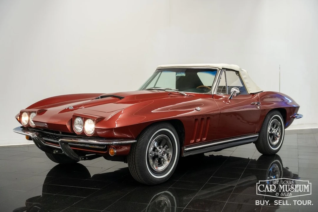 1965 Chevrolet Corvette C2 - Image 5 of 31