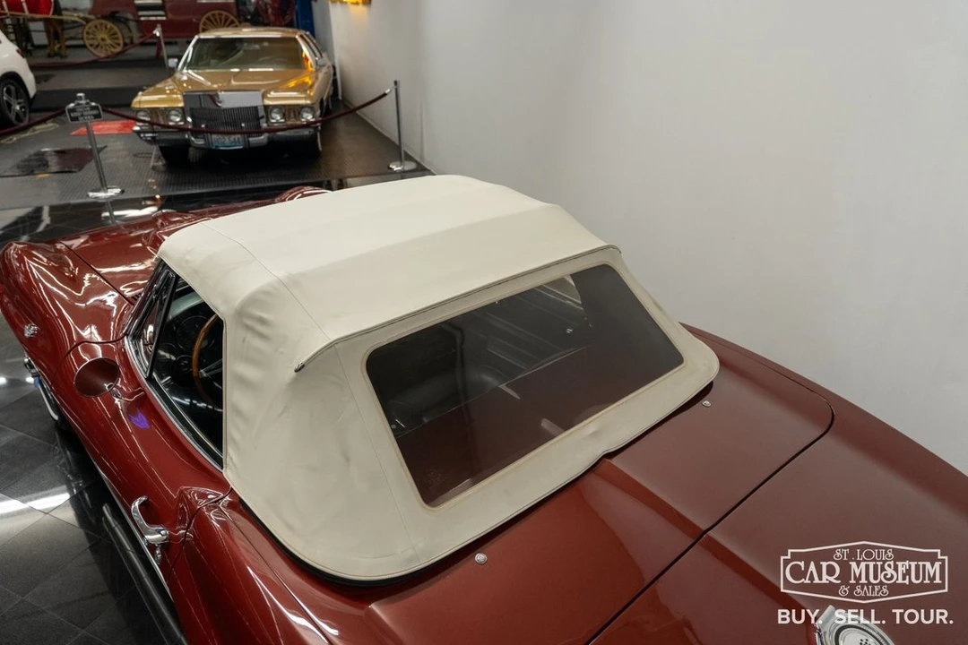 1965 Chevrolet Corvette C2 - Image 28 of 31