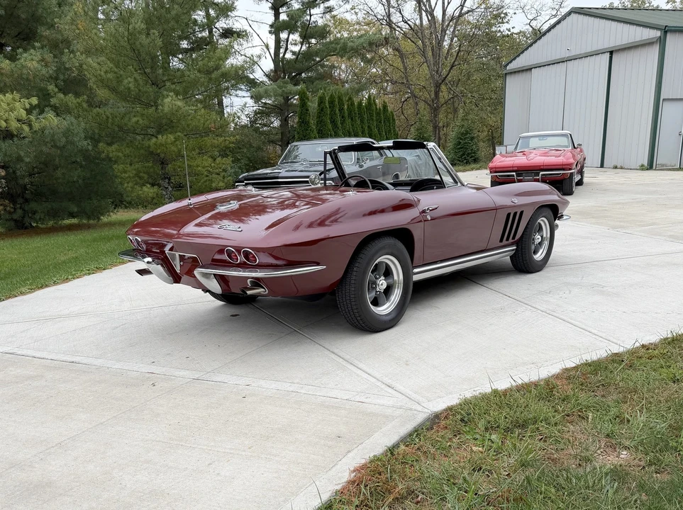 1965 Chevrolet Corvette C2 - Image 13 of 21