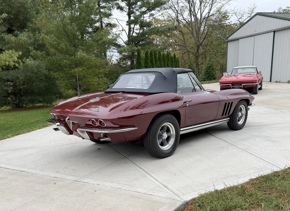 1965 Chevrolet Corvette C2 - Image 7 of 21