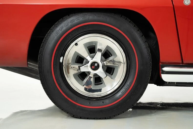 1965 Chevrolet Corvette C2 - Image 12 of 21