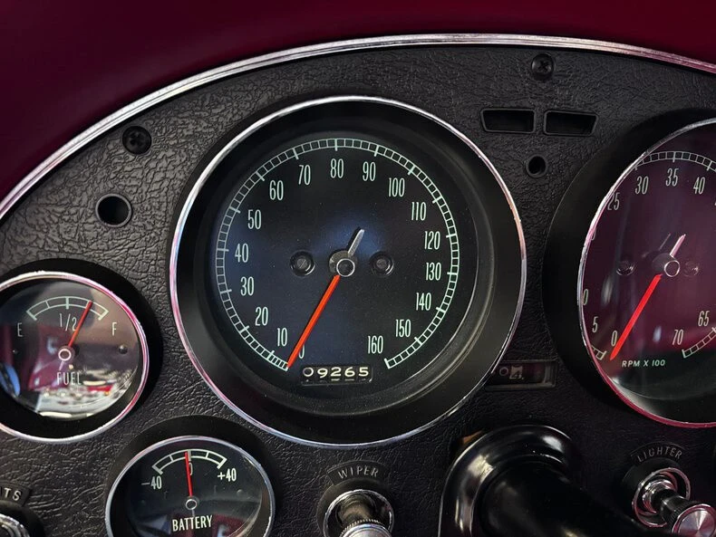 1965 Chevrolet Corvette C2 - Image 19 of 21