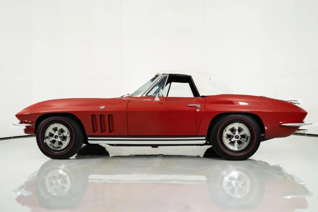 1965 Chevrolet Corvette C2 - Image 6 of 12