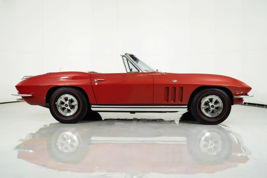 1965 Chevrolet Corvette C2 - Image 12 of 12
