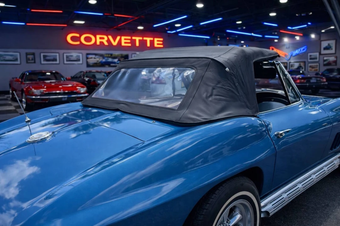 1965 Chevrolet Corvette C2 - Image 13 of 21