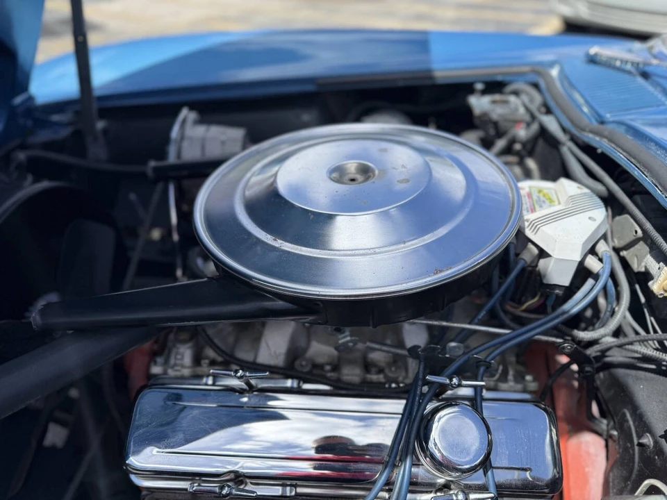 1965 Chevrolet Corvette C2 - Image 20 of 21