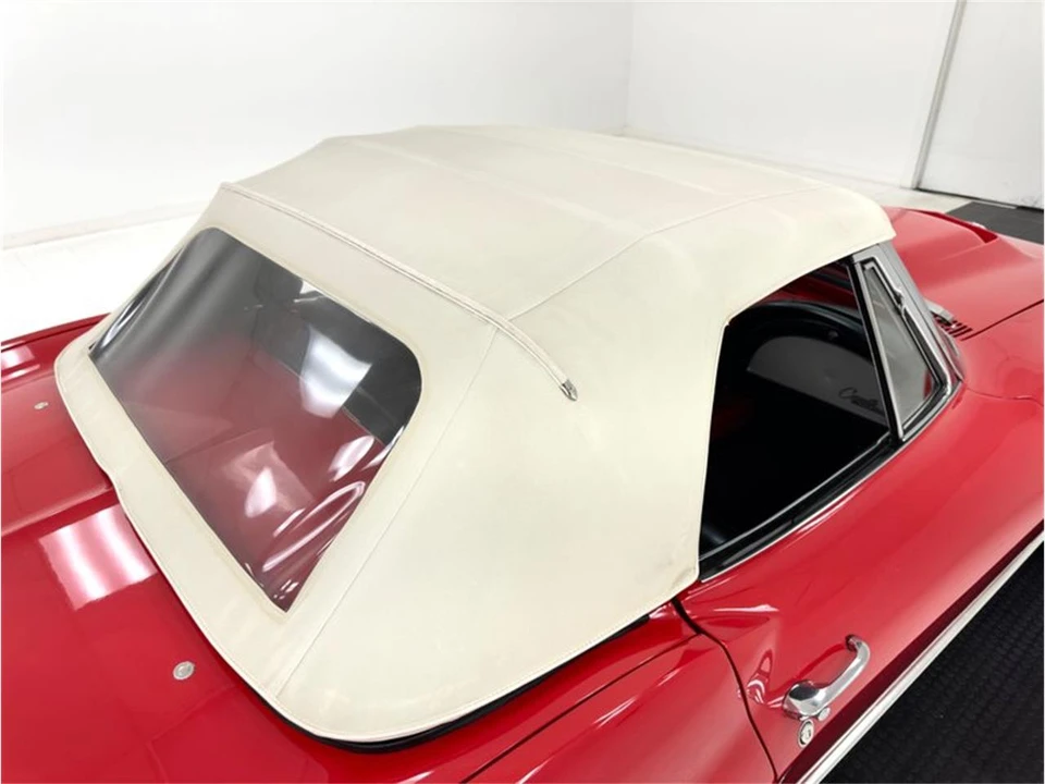 1965 Chevrolet Corvette C2 - Image 21 of 31
