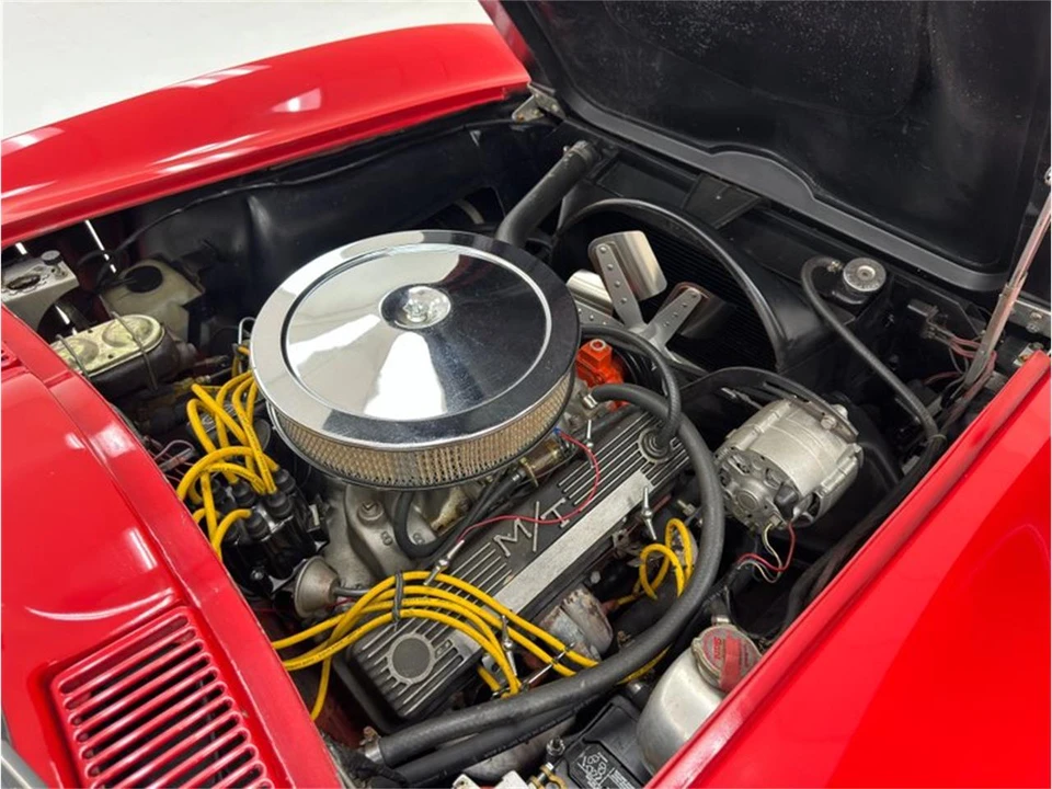 1965 Chevrolet Corvette C2 - Image 28 of 31