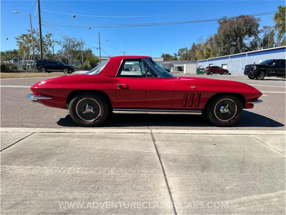 1965 Chevrolet Corvette C2 - Image 13 of 31