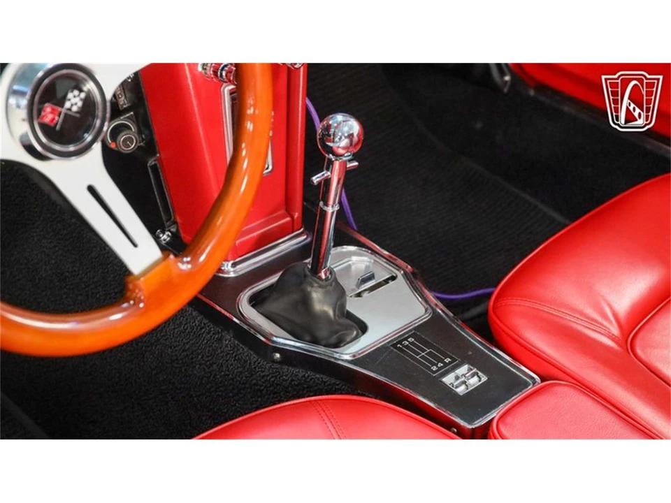 1965 Chevrolet Corvette C2 - Image 17 of 31