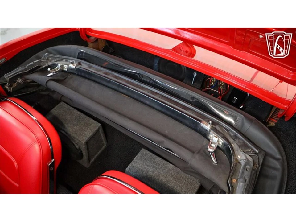 1965 Chevrolet Corvette C2 - Image 13 of 31
