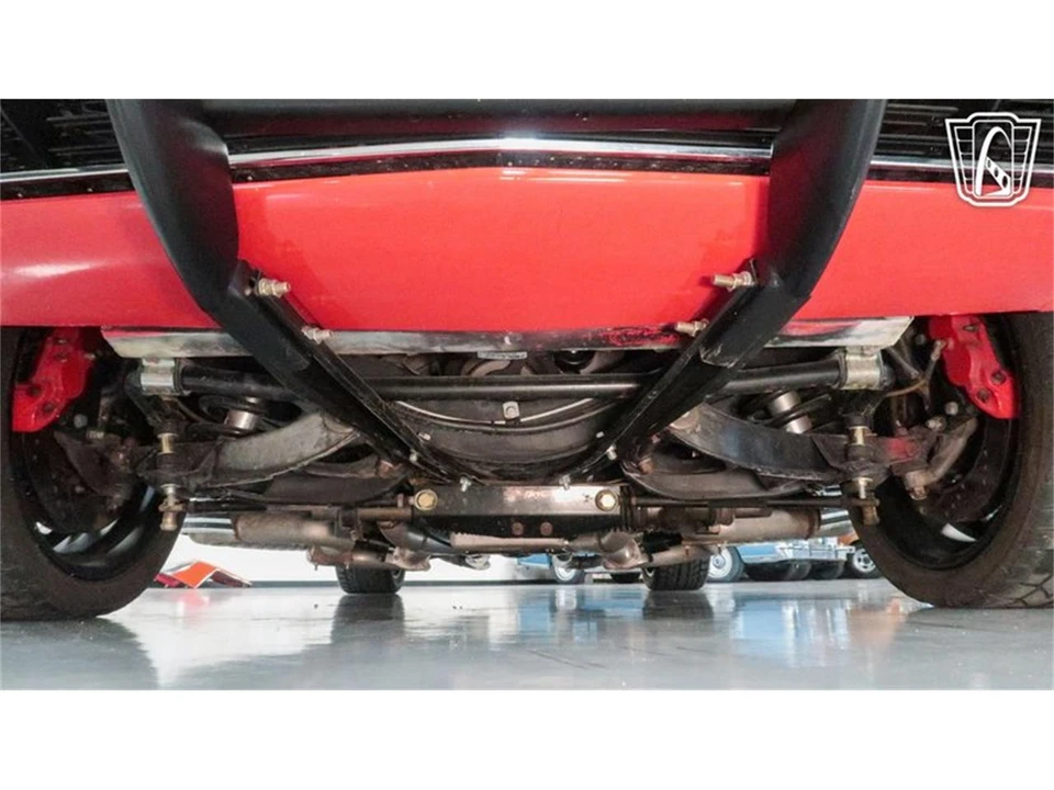 1965 Chevrolet Corvette C2 - Image 23 of 31