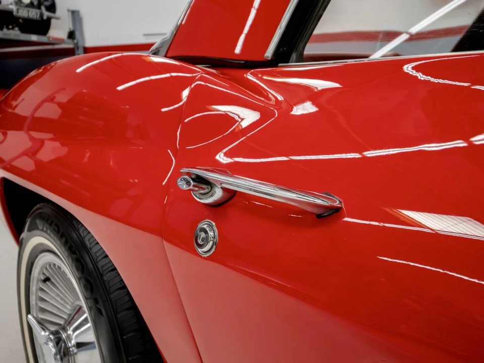 1965 Chevrolet Corvette C2 - Image 29 of 31