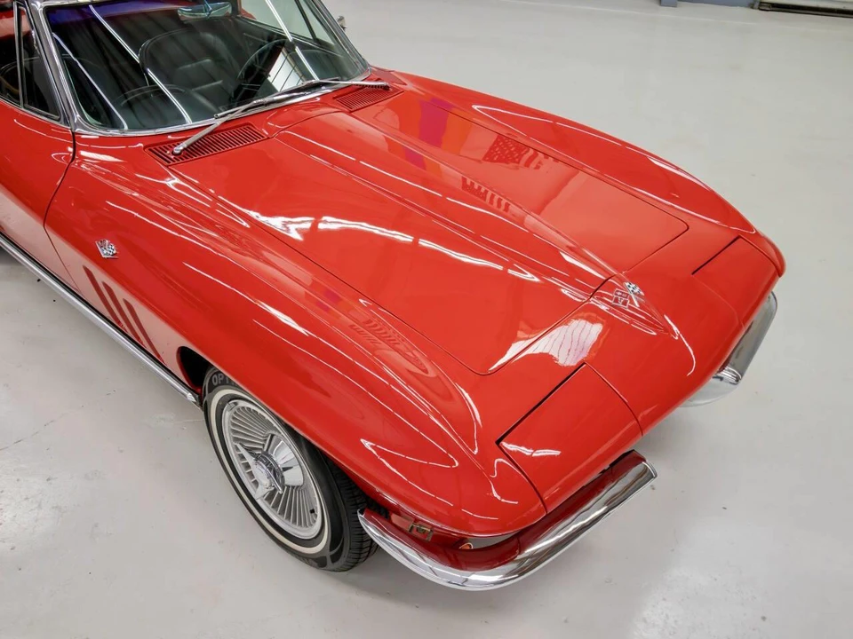 1965 Chevrolet Corvette C2 - Image 28 of 31